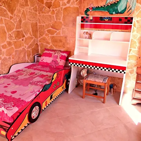 Coral Bay Liana Tatil Evi